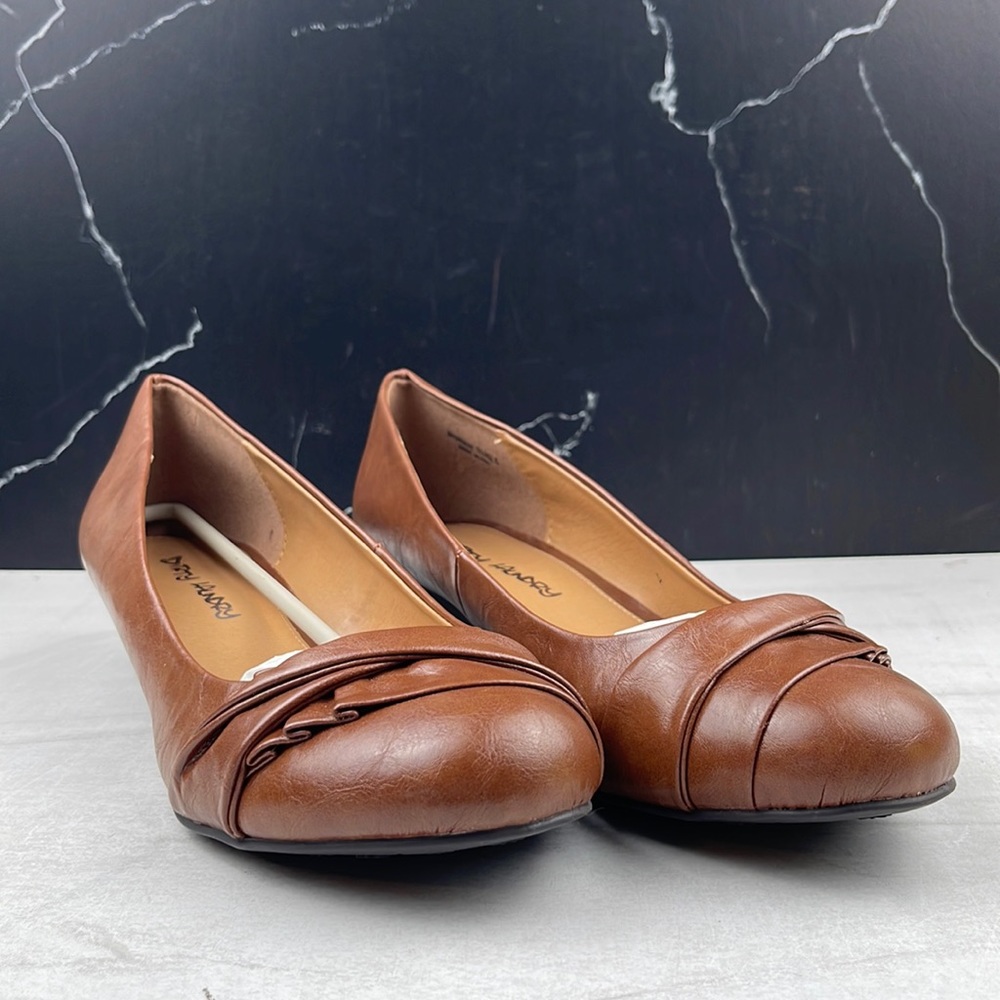 Dirty Laundry Brown Wedge Flats